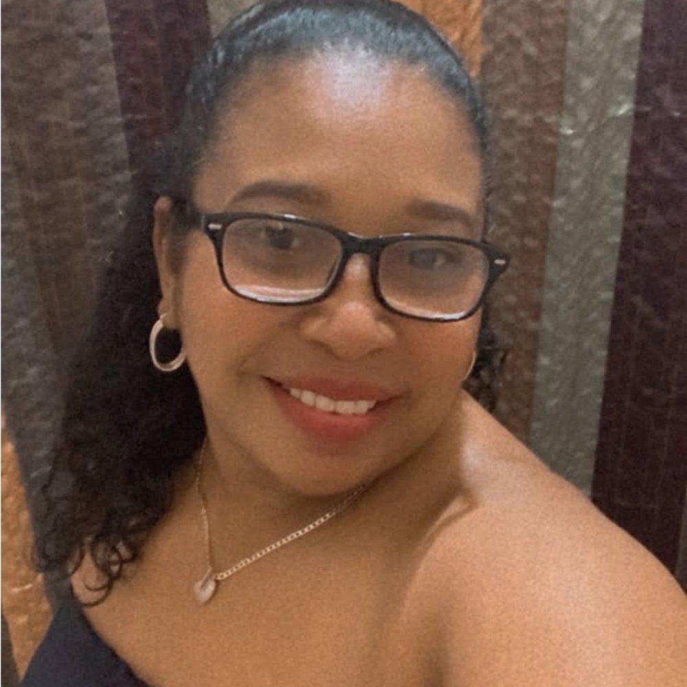 Meet your Posher, Beverly